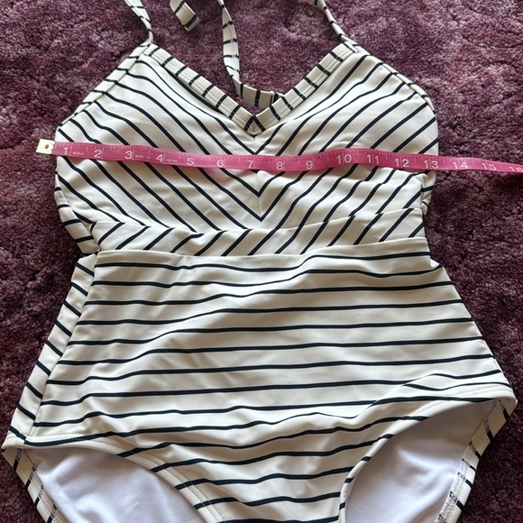 Tommy Hilfiger Blue and White Striped Halter One-Piece Swimsuit size 4 - Picture 5 of 9